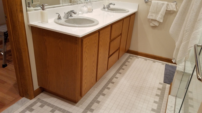 Oak-vanity