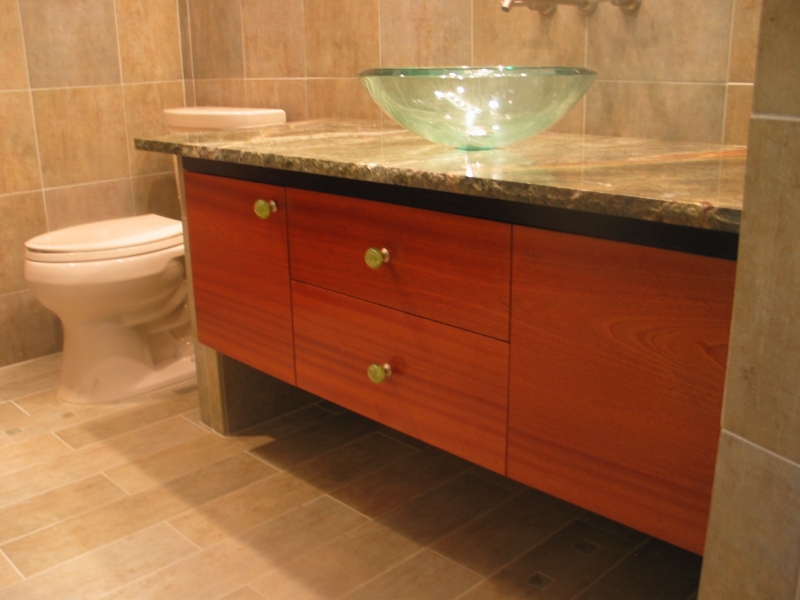 Stern-Mah-Vanity