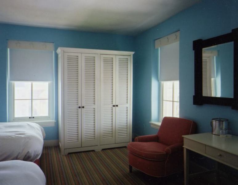 Armoire