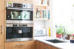 Oak-kitchen-cabinets