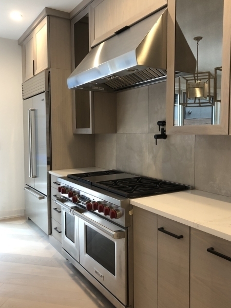 Custom-glazed-kitchen