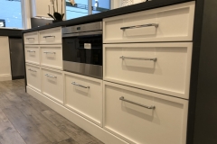 White-kitchen-cabinets